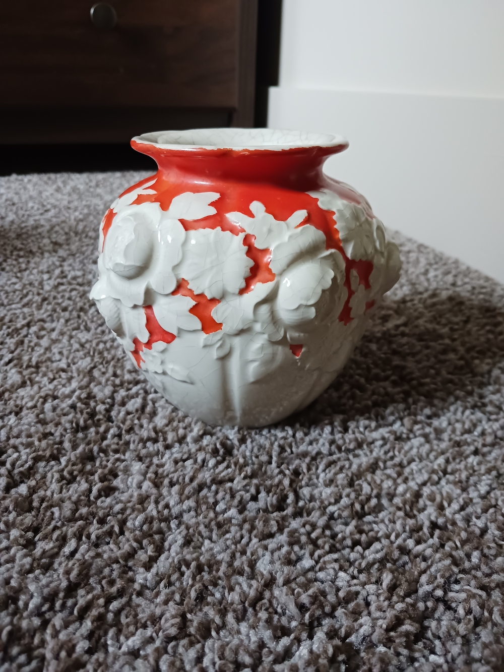 Vintage Moriyama Mori-Machi Orange and White Floral Ceramic Vase